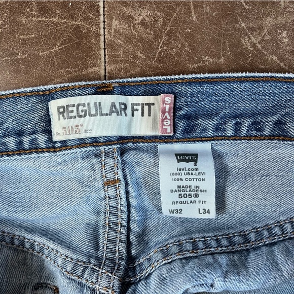 Levis 505 Jeans Mens Size 32 x 34 Regular Fit Blue Denim Straight Leg Vintage - Picture 2 of 8